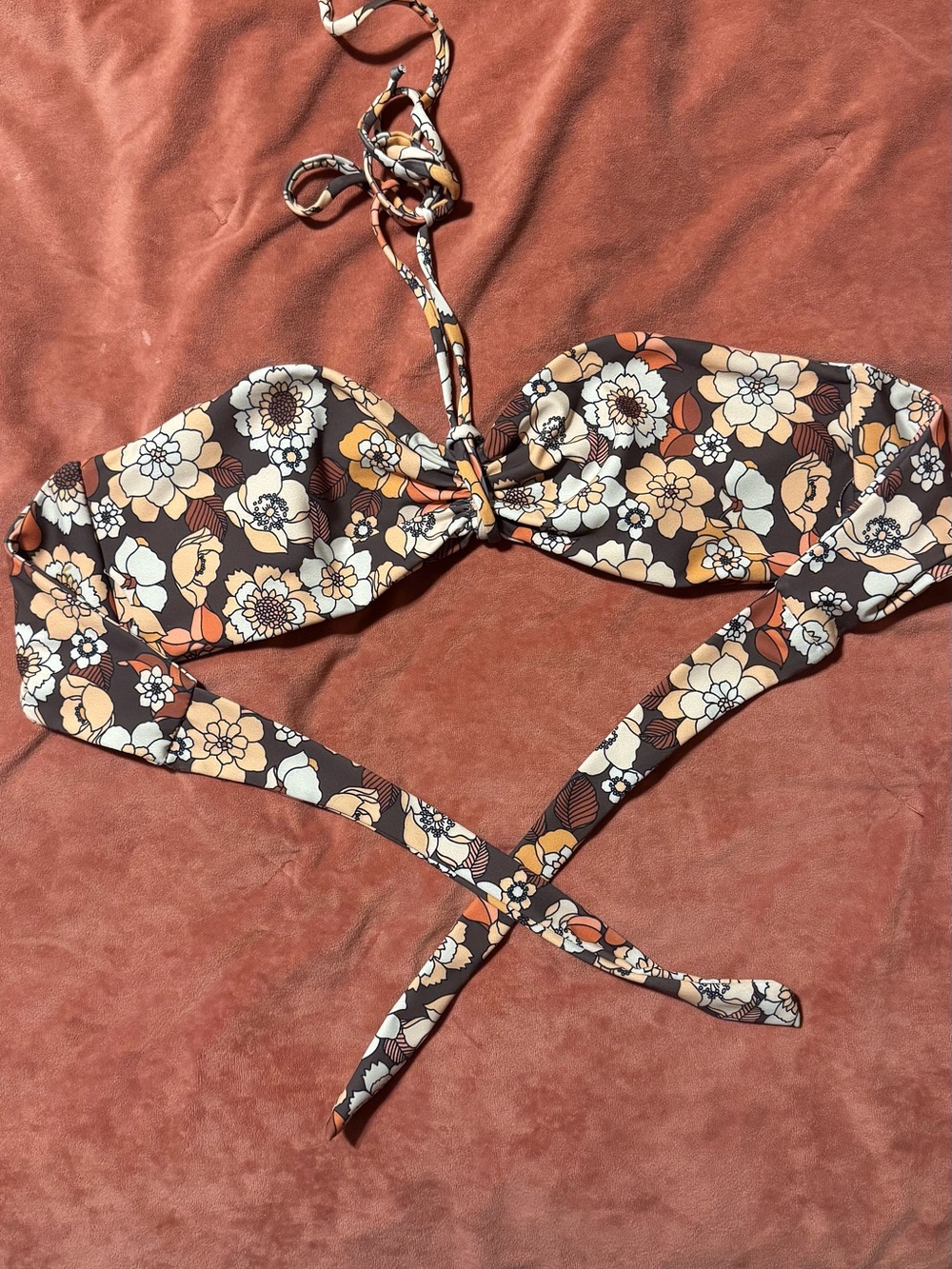 Skatie bikini top